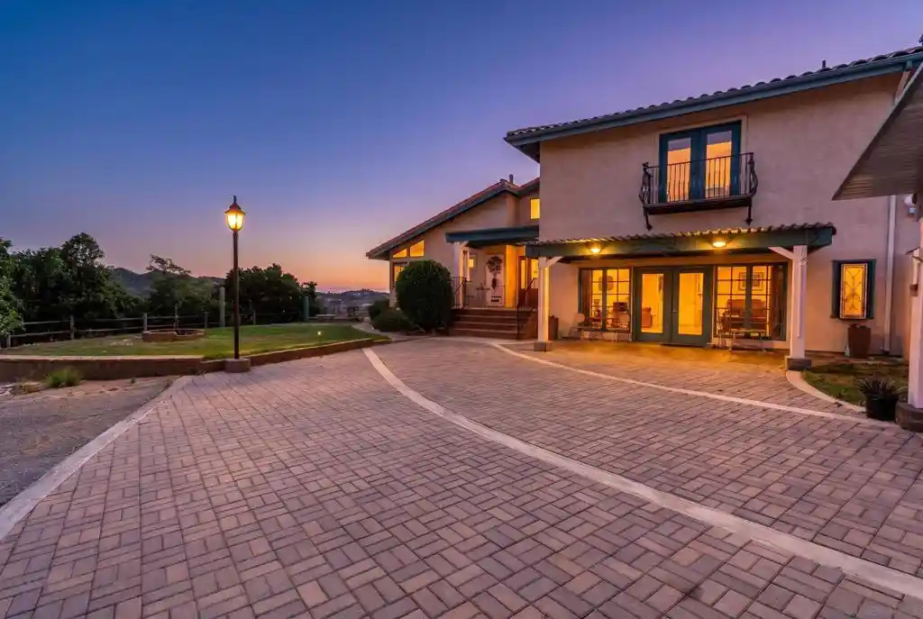 Photo 1 of Single family home for sale at 31515 Calle Joya, Bonsall, CA 92003 | MLS# 260018328SD | Listing updated on 2026-10-12
