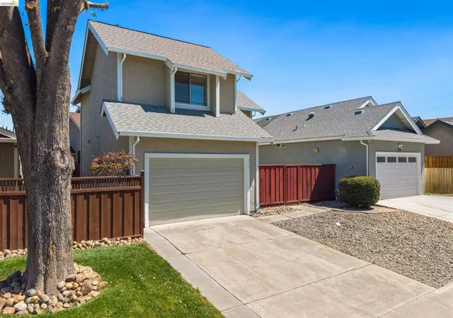 3rd image of 218 Almondtree Ln, Oakley, CA 94561 | MLS# 41142954