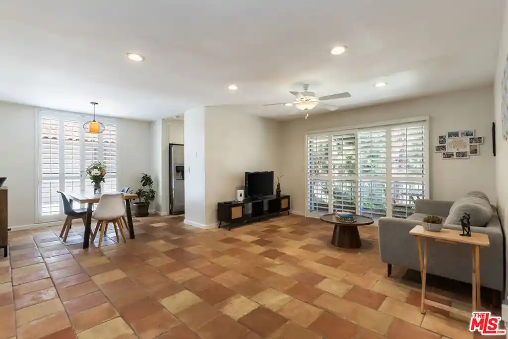 Listing Photo 1 - Condo for sale in 5625 Windsor Wy located at 5625 Windsor Wy, Culver, CA 90230 - Unit #207
