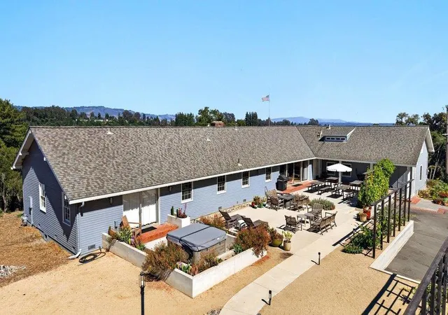 Photo 2 of Single family home for sale at 75 Skylark Ln, Watsonville, CA 95076 | MLS# ML82055653 | Listing updated on 2026-10-12