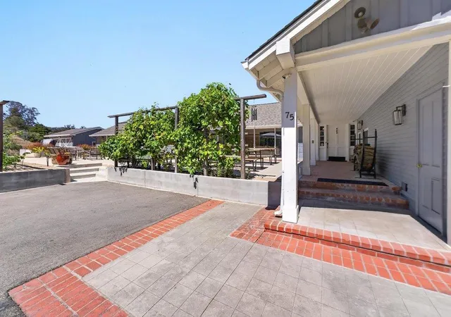 Photo 3 of Single family home for sale at 75 Skylark Ln, Watsonville, CA 95076 | MLS# ML82055653 | Listing updated on 2026-10-12