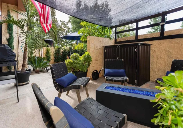 Listing Photo 1 - Condo for sale in building located at 24055 Paseo Del Lago, Laguna Woods, CA 92637 - Unit #155
