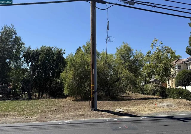 Photo 3 of Land for sale at 1819 Ayers Rd, Concord, CA 94521 | MLS# 41142985 | Listing updated on 2026-09-08