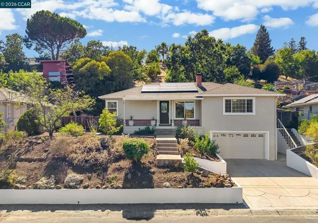 Single family home for sale at 1277 Juanita Dr, Lafayette, CA 94595 | MLS# 41142989