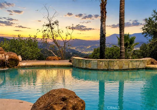 Photo 1 of Single family home for sale at 21330 Camino Arriba, Murrieta, CA 92562 | MLS# SW26163661 | Listing updated on 2026-09-17