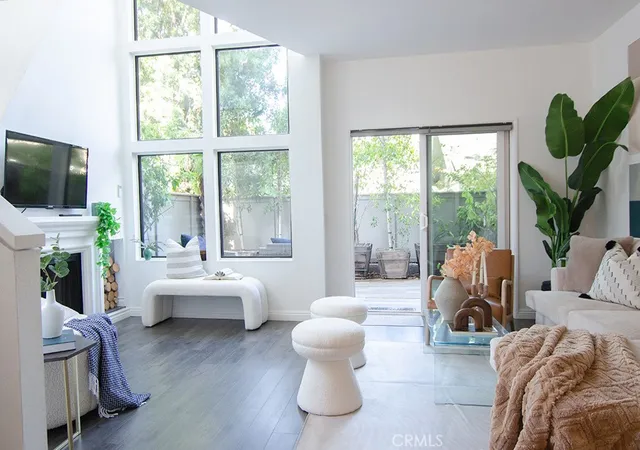 Photo 2 of Sale Pending at 1310 E Orange Grv Blvd #113, Pasadena, CA 91104 | MLS# AR26164088 | Listing updated on 2026-10-06