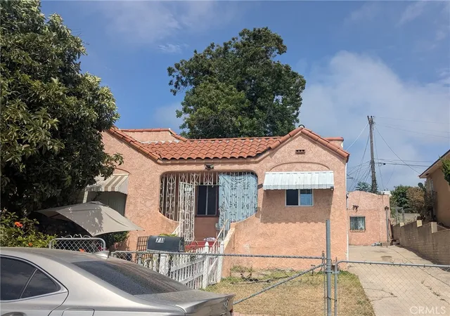 Photo 1 of Sale Pending at 711 Olivewood, San Diego, CA 92113 | MLS# SW26164110 | Listing updated on 2026-10-12