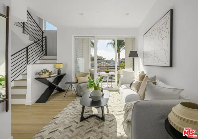 Photo 3 of Sale Pending at 5859 David Ave, Los Angeles, CA 90034 | MLS# 26864223 | Listing updated on 2026-09-04