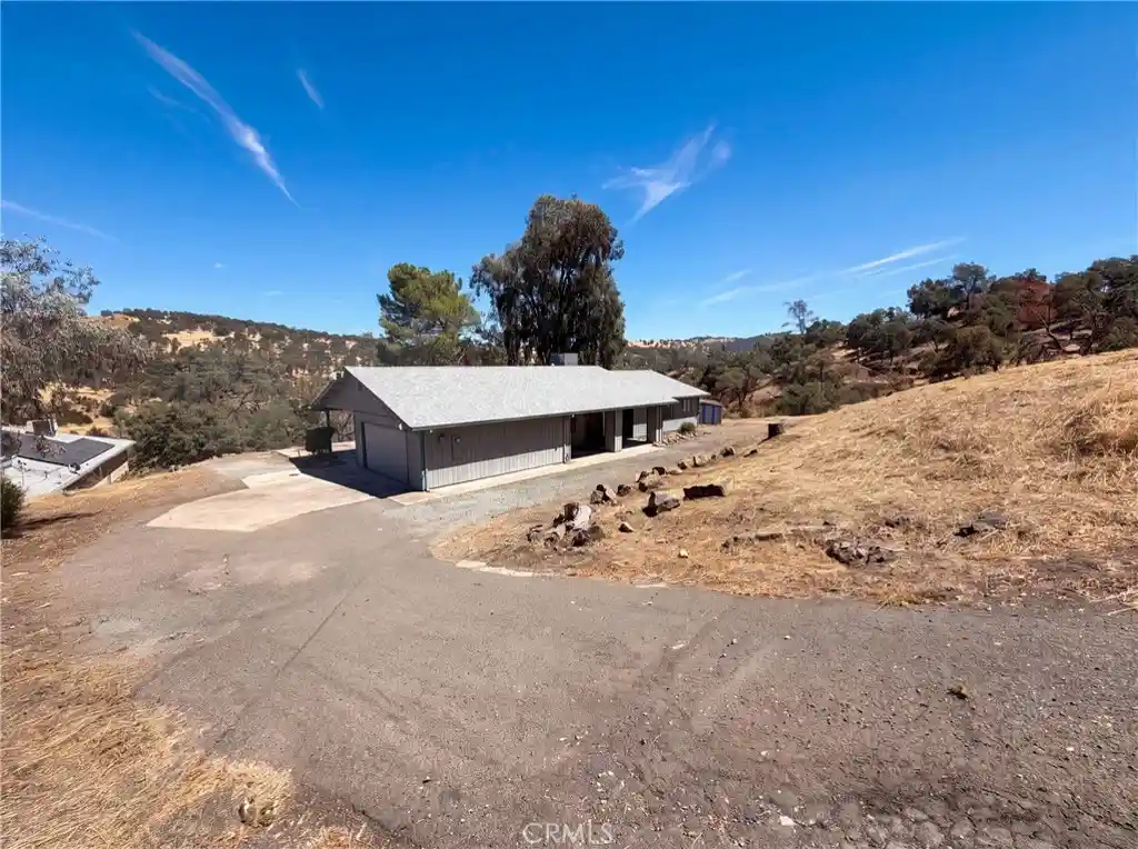 Photo 1 of Single family home for sale at 6041 Thornicroft, Valley Springs, CA 95252 | MLS# IV26164152 | Listing updated on 2026-10-29