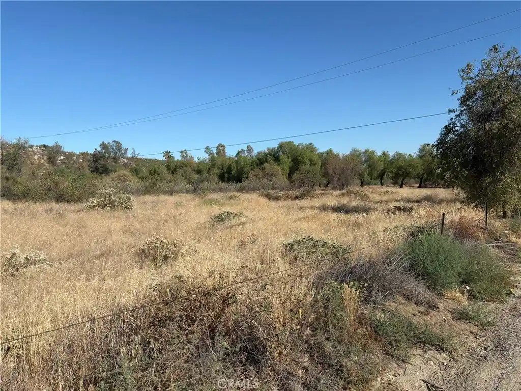 Photo 1 of Land for sale at 0 Sage Rd, Hemet, CA 92544 | MLS# SW26164183 | Listing updated on 2026-08-21