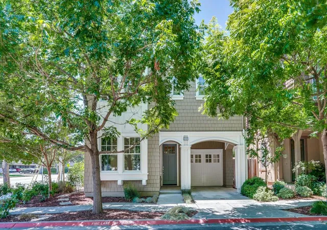 1st image of 201 Pine Wy, Mountain View, CA 94041 | MLS# ML82055140