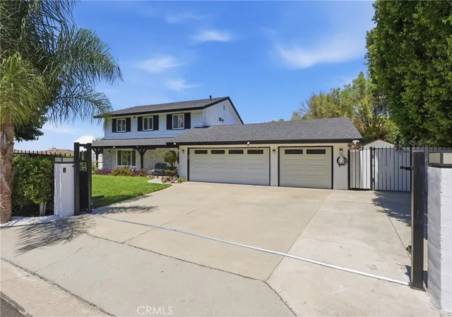 Photo 1 of Single family home for sale at 573 N Jalapa, Covina, CA 91724 | MLS# AR26164030 | Listing updated on 2026-09-12