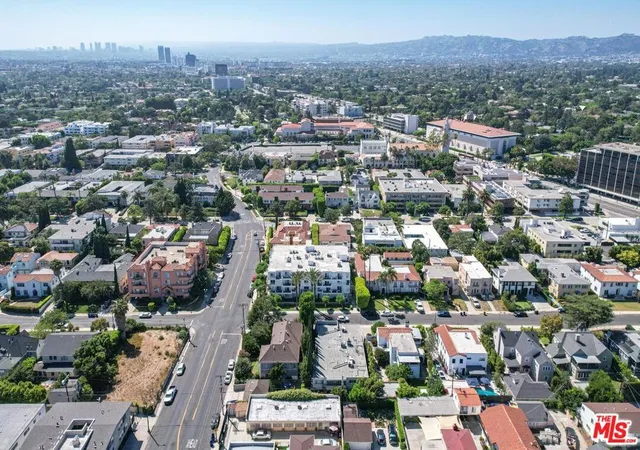 48th image of 739 Lorraine Blvd #PH2, Los Angeles, CA 90005 | MLS# 26865295