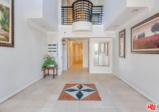 5th image of 739 Lorraine Blvd #PH2, Los Angeles, CA 90005 | MLS# 26865295