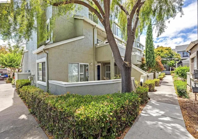2nd image of 63 Trestle Dr, Hayward, CA 94544 | MLS# 41143029