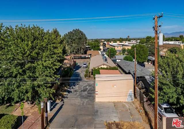 image of 38110 10th St, Palmdale, CA 93550