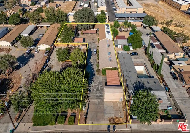 2nd image of 38110 10th St #E, Palmdale, CA 93550 | MLS# 26862043