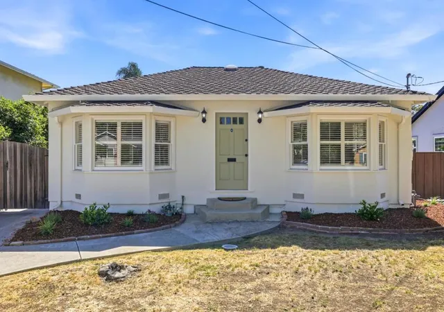 Photo 1 of Sale Pending at 1845 Coastland Ave, San Jose, CA 95125 | MLS# ML82054891 | Listing updated on 2026-09-17