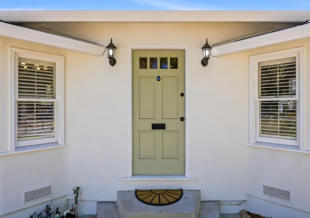 Photo 3 of Sale Pending at 1845 Coastland Ave, San Jose, CA 95125 | MLS# ML82054891 | Listing updated on 2026-09-17