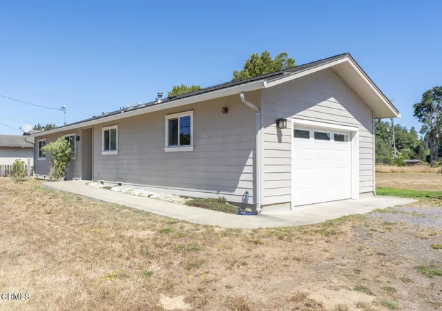 Photo 3 of Single family home for sale at 31540 Fort Bragg Sherwood Rd, Fort Bragg, CA 95437 | MLS# C1-11474 | Listing updated on 2026-10-06