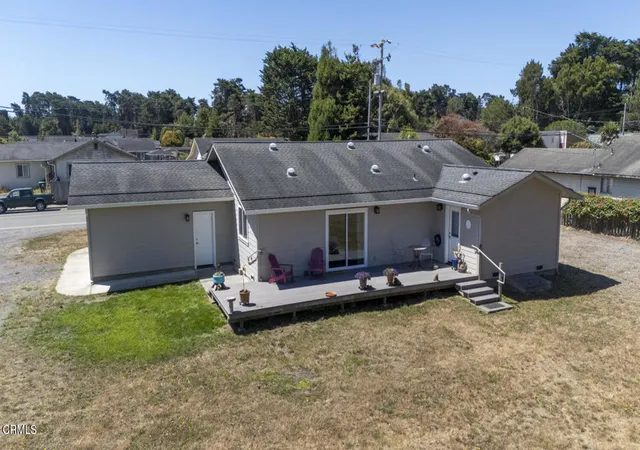 Photo 4 of Single family home for sale at 31540 Fort Bragg Sherwood Rd, Fort Bragg, CA 95437 | MLS# C1-11474 | Listing updated on 2026-10-06