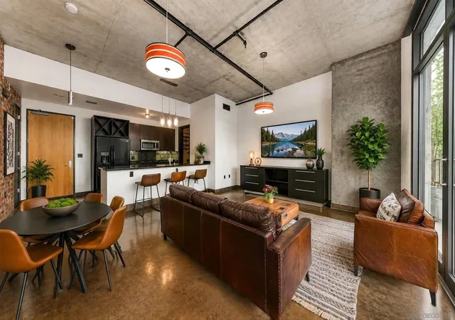 Photo 1 of Sale Pending at 1050 Island #211, San Diego, CA 92101 | MLS# 260018393SD | Listing updated on 2026-10-10