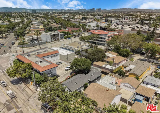 28th image of 4216 Sawtelle Blvd, Los Angeles, CA 90066 | MLS# 26865337