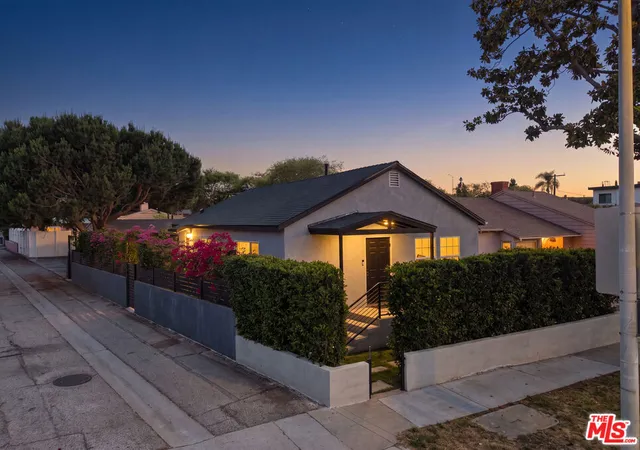 2nd image of 4216 Sawtelle Blvd, Los Angeles, CA 90066 | MLS# 26865337