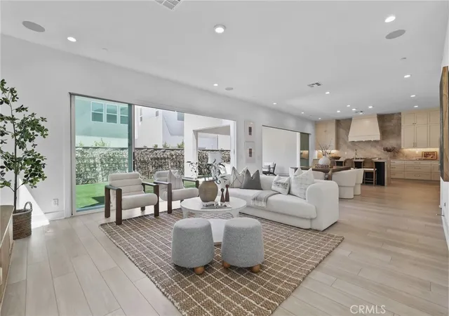Photo 3 of Sale Pending at 121 Sweet Juniper, Lake Forest, CA 92630 | MLS# OC26164095 | Listing updated on 2026-10-04