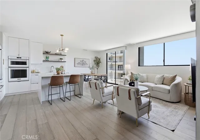 Listing Photo 1 - Condo for sale in building located at 100 S Doheny, Los Angeles, CA 90048 - Unit #707