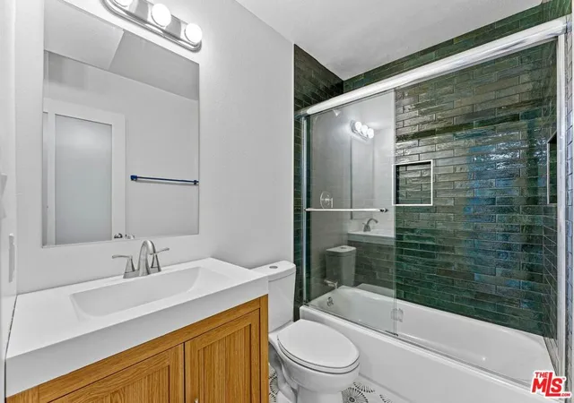 17th image of 1819 W Alameda Ave, Burbank, CA 91506 | MLS# 26865431