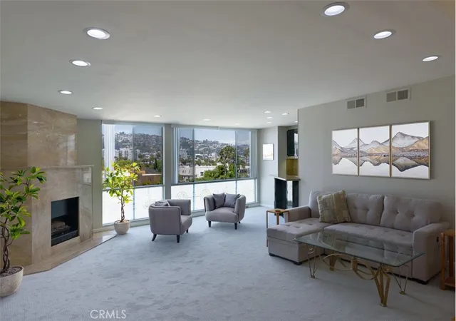 Photo 1 of Condo for sale at 441 N Oakhurst #604, Beverly Hills, CA 90210 | MLS# SR26160073 | Listing updated on 2026-09-30
