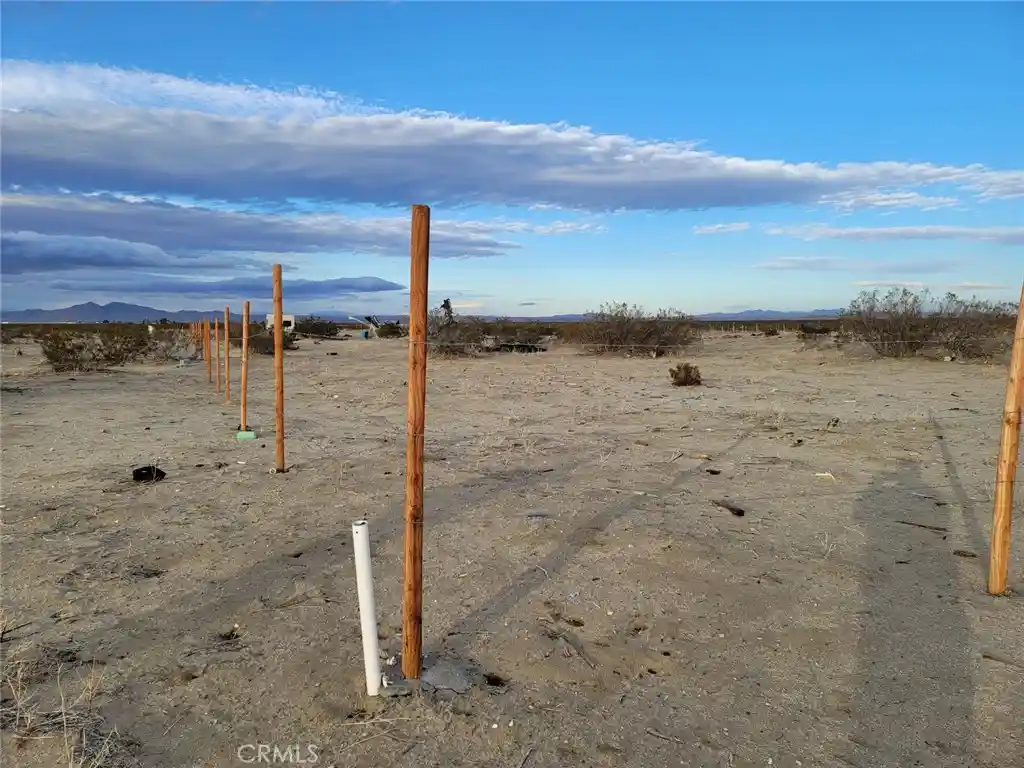 Photo 1 of Land for sale at 0 190 St E & Ave S14, Palmdale, CA 93591 | MLS# SR26164609 | Listing updated on 2026-07-28