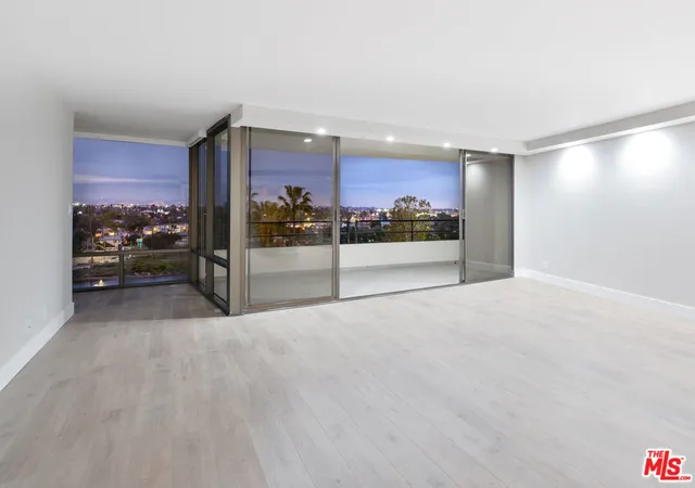 5th image of 4265 Marina City Dr #415, Marina Del Rey, CA 90292 | MLS# 26863647