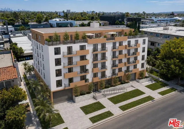 2nd image of 1126 S Corning St, Los Angeles, CA 90035 | MLS# 26865499