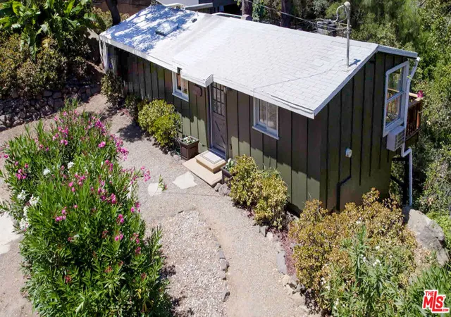 15th image of 19899 Grand View Dr, Topanga, CA 90290 | MLS# 26865629