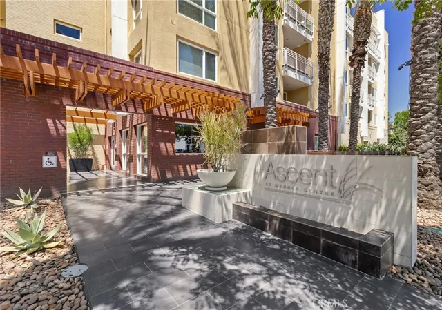 Photo 1 of Condo for sale at 21301 Erwin St #511, Woodland Hills, CA 91367 | MLS# SR26165008 | Listing updated on 2026-10-03