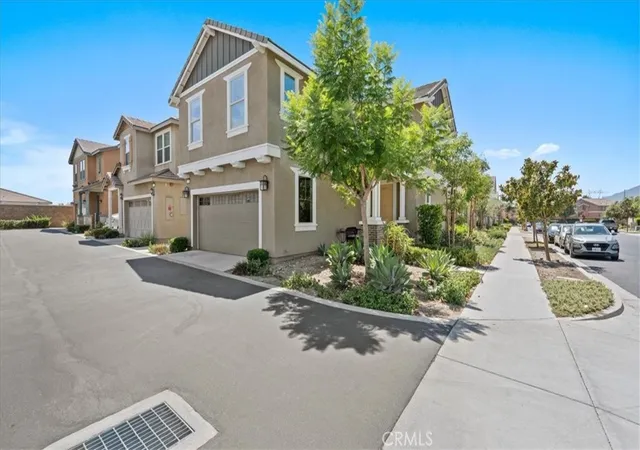 Photo 2 of Single family home for sale at 16537 Monteviejo, Fontana, CA 92336 | MLS# CV26164101 | Listing updated on 2026-10-11