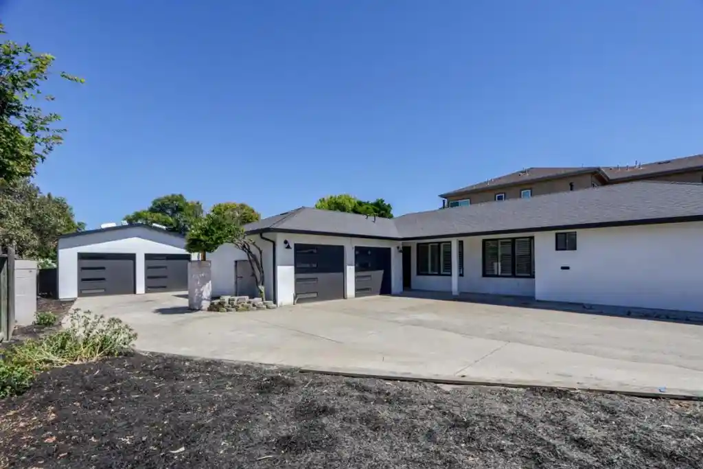 Listing Photo 1 - Condo for sale in 14838 Union Ave located at 14838 Union Ave, San Jose, CA 95124 - Unit 14838 Union Ave