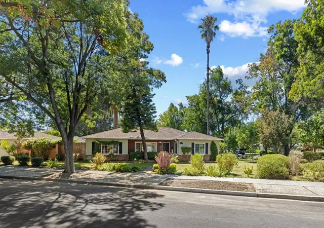 4th image of 905 El Rio Dr, San Jose, CA 95125 | MLS# ML82055812