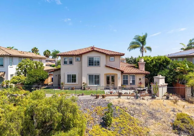 3rd image of 2198 Vista La Nisa, Carlsbad, CA 92009 | MLS# 260018425SD