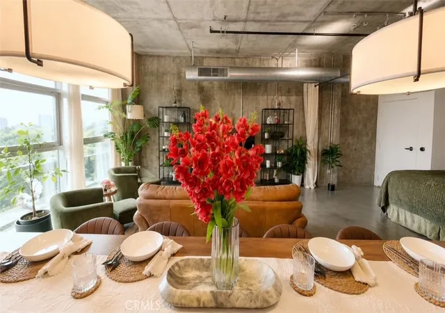 Listing Photo 1 - Condo for sale in building located at 510 S Hewitt St, Los Angeles, CA 90013 - Unit #316
