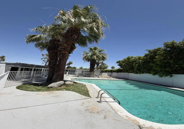 Photo 3 of Sale Pending at 1733 E Amado Rd, Palm Springs, CA 92262 | MLS# 219150802DA | Listing updated on 2026-09-25