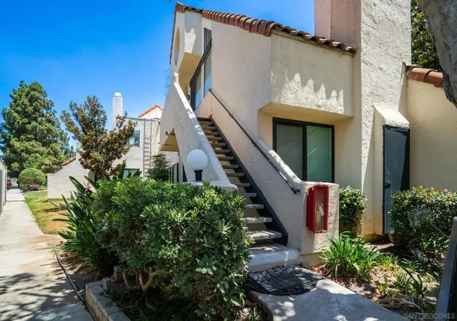 Photo 2 of Condo for sale at 345 N Melrose Dr #H, Vista, CA 92083 | MLS# 260018433SD | Listing updated on 2026-10-09