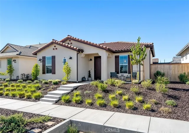 Photo 1 of Single family home for sale at 694 Barolo Ln, Paso Robles, CA 93446 | MLS# SC26143056 | Listing updated on 2026-10-12