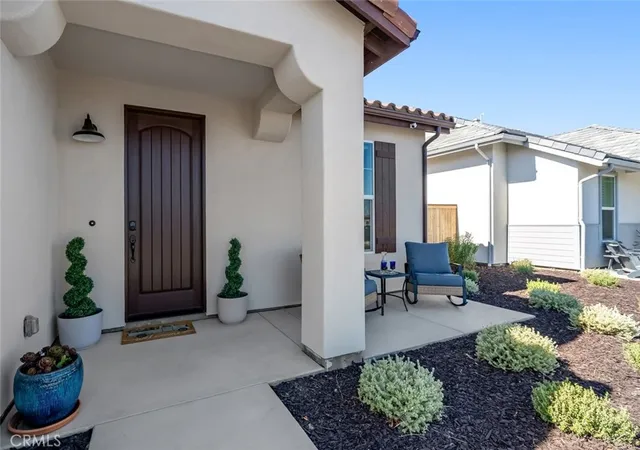 Photo 3 of Single family home for sale at 694 Barolo Ln, Paso Robles, CA 93446 | MLS# SC26143056 | Listing updated on 2026-10-12