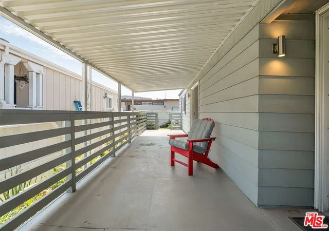 Photo 4 of Manufactured home for sale at 29500 Heathercliff Rd #9, Malibu, CA 90265 | MLS# 26862891 | Listing updated on 2026-10-05