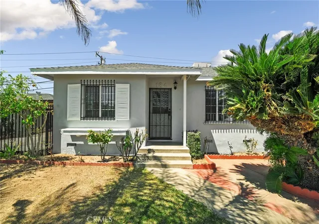 Photo 2 of Single family home for sale at 184 E Grant, Rialto, CA 92376 | MLS# CV26165277 | Listing updated on 2026-10-06