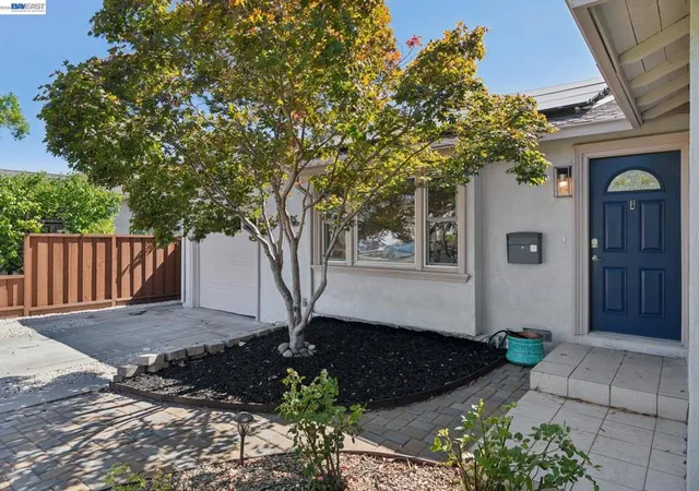 2nd image of 734 Scott Blvd, Santa Clara, CA 95050 | MLS# 41143174