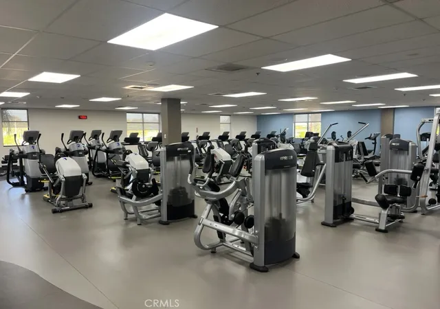 2nd image of 13601 Del Monte Dr, Seal Beach, CA 90740